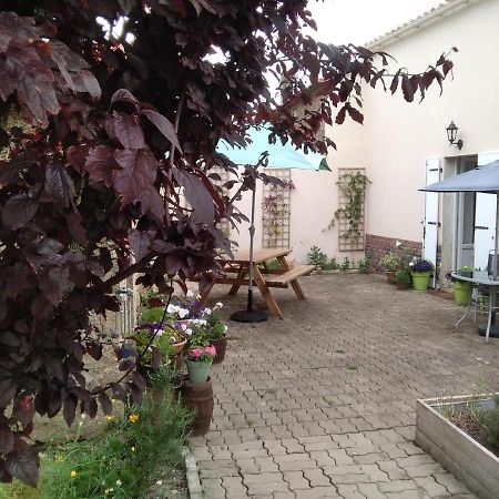 Bed and Breakfast Les Tournesols La Bernardiere Екстер'єр фото